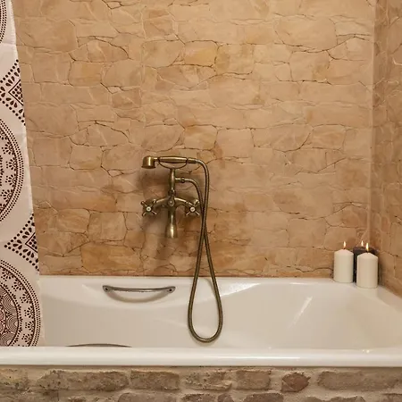 Mansion D Villa Galatas (Chania)